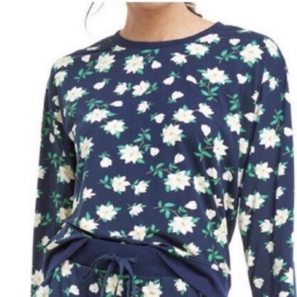 Draper James Tops - Draper James Magnolia Long Sleeve Tee XXL